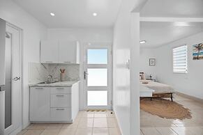 63 Bay View by Otium