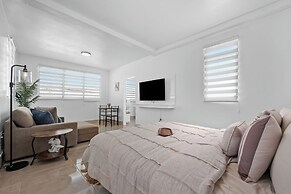 63 Bay View by Otium