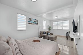 63 Bay View by Otium