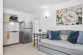 63 Bay View by Otium