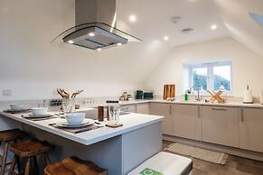Beautiful 2 Bedroom Apartment in Malvern