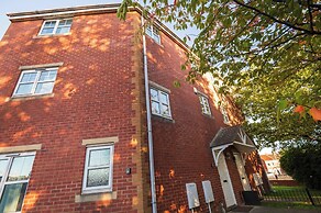 Modern Elegant and Spacious 3 Double Bedroom House
