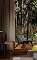 CongLinLi Wooded Homestay