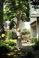 CongLinLi Wooded Homestay