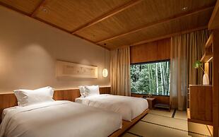 CongLinLi Wooded Homestay