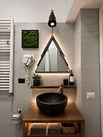 Conte Residence