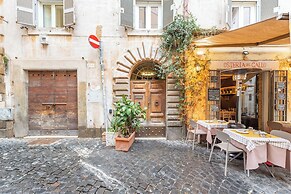 Shalimar House Navona by Ghor