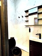BPR Private Hot-tubs and rooms