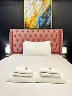 BPR Private Hot-tubs and rooms