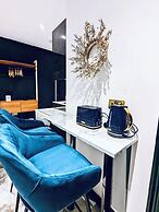 BPR Private Hot-tubs and rooms