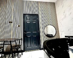 BPR Private Hot-tubs and rooms