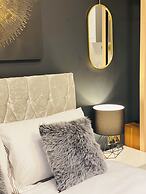BPR Private Hot-tubs and rooms