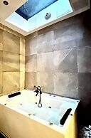 BPR Private Hot-tubs and rooms