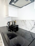 BPR Private Hot-tubs and rooms
