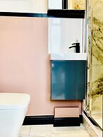 BPR Private Hot-tubs and rooms