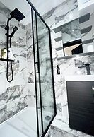 BPR Private Hot-tubs and rooms