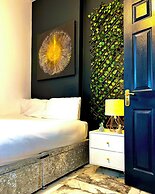 BPR Private Hot-tubs and rooms