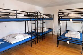 Treehouse Hostel