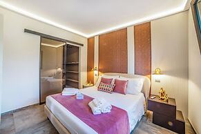 7br Luxury Villa - Pool, Garden & Parking