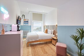 Beach House Rooms