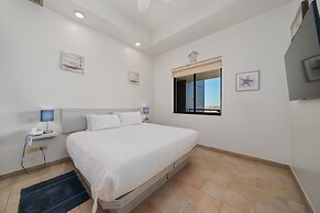 Las Palomas 2BR 2BA Ocean View Penthouse