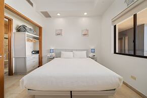 Las Palomas 2BR 2BA Ocean View Penthouse