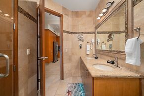 Las Palomas 2BR 2BA Ocean View Penthouse