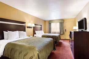 Urban Inn & Suites