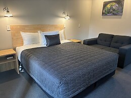 Charlies Motor Lodge