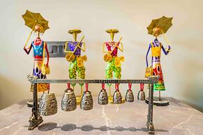 Chandrika Greens Resort Near Prem Mandir
