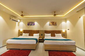Chandrika Greens Resort Near Prem Mandir