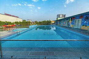 Chandrika Greens Resort Near Prem Mandir