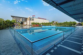 Chandrika Greens Resort Near Prem Mandir