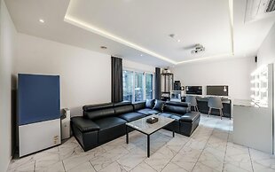Pyeongtaek Hotel De Salon