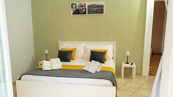 Scugnizzo Apartment
