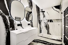 Libere Paris Haussmann