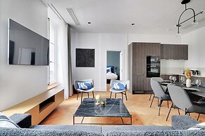 Libere Paris Haussmann
