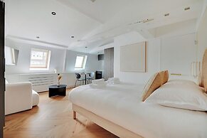 Libere Paris Haussmann