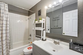 Easily Explore Anchorage! Modern Duplex Near Town