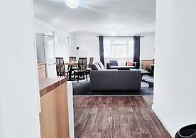 Comfy 2BR Flat on Hucknall Road