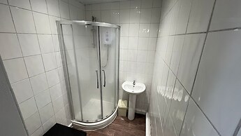 Comfy 2BR Flat on Hucknall Road
