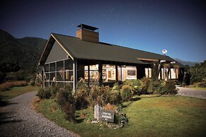 Waitai Lodge - Fiordland Escape