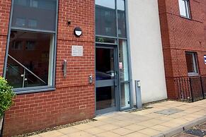 Peaceful Urban Retreat in Wolverhampton City