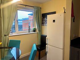 Peaceful Urban Retreat in Wolverhampton City