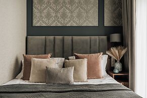 White Lotus by Fragola Collection