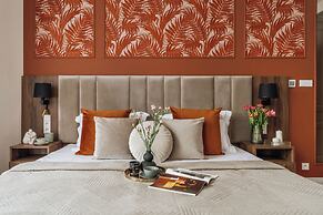 White Lotus by Fragola Collection