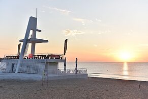 Forest Beach Hotel