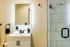Shop, Dine & Play: Cincinnati Retreat!