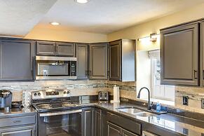 Shop, Dine & Play: Cincinnati Retreat!