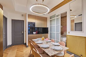 Sublim Ac-3 BDR Montaigne/arc de Triomphe